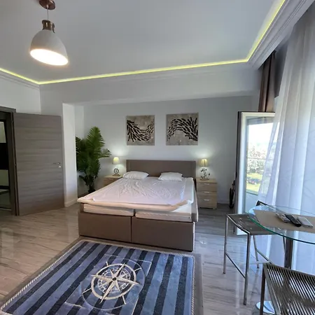 White Tower By Akiro Group Apartment *